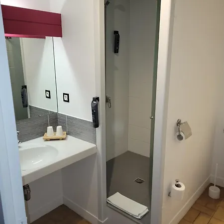 Hotel Les Rives D'allier Reilhac (Cantal)