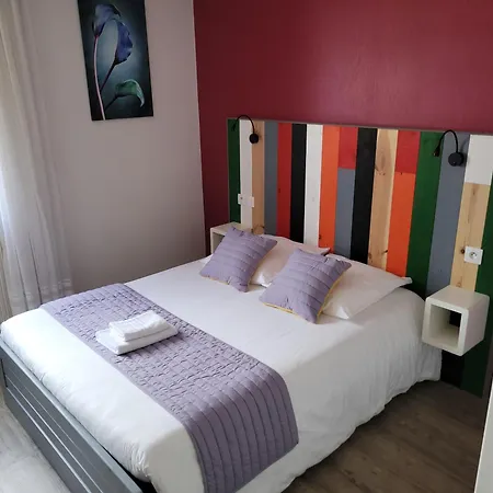 Les Rives D'allier Hotel Reilhac (Cantal)
