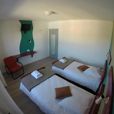 Les Rives D'allier Hotel